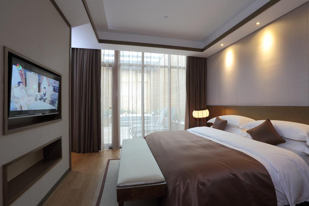S&N Zhejiang Linhai International Hotel Oda fotoğraf