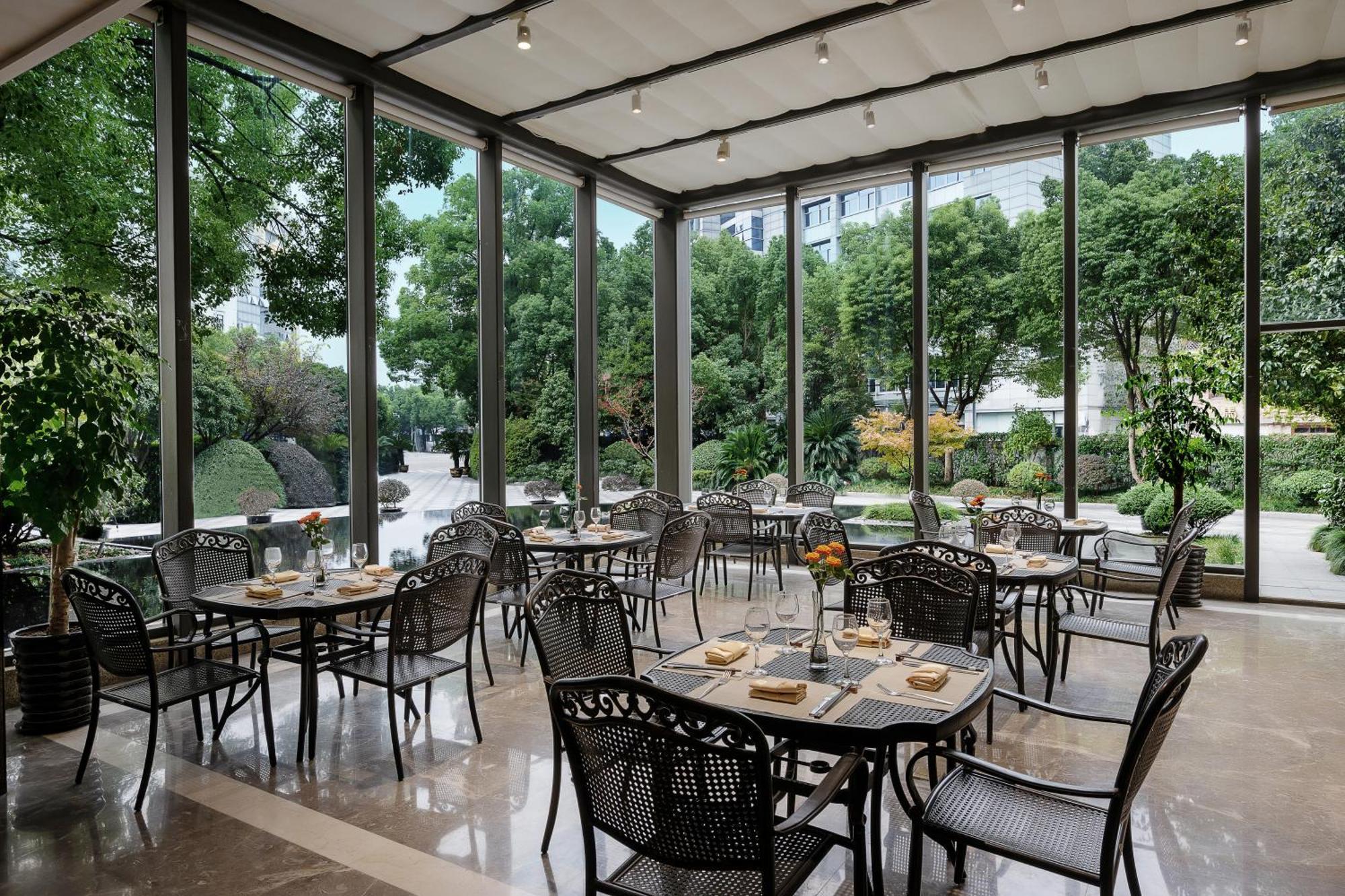 S&N Zhejiang Linhai International Hotel Dış mekan fotoğraf