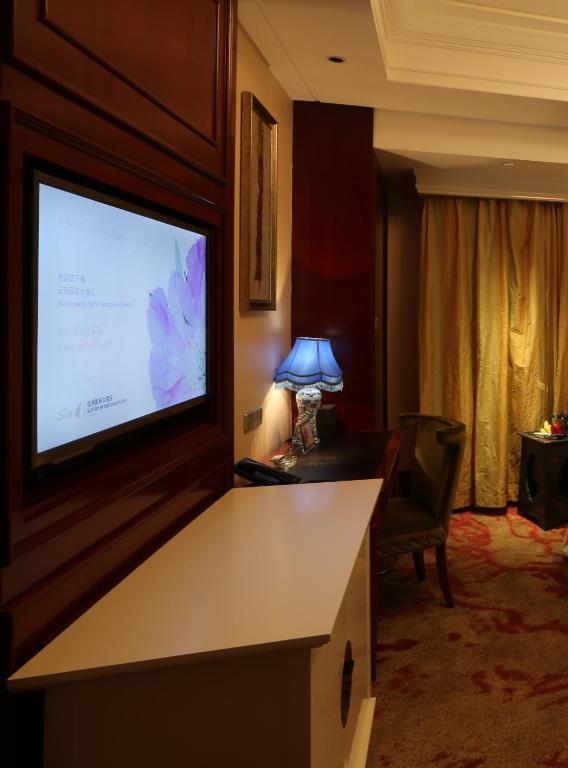 S&N Zhejiang Linhai International Hotel Dış mekan fotoğraf
