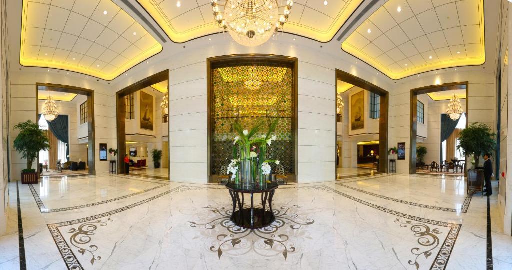 S&N Zhejiang Linhai International Hotel Dış mekan fotoğraf