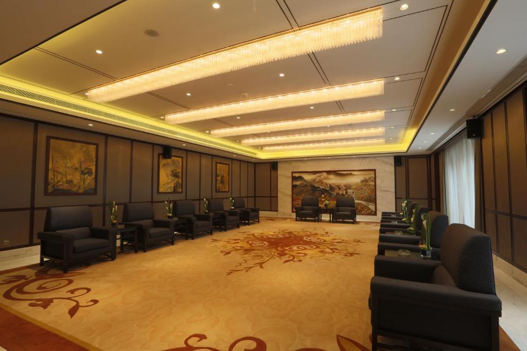 S&N Zhejiang Linhai International Hotel Dış mekan fotoğraf
