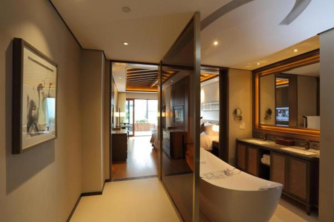 S&N Zhejiang Linhai International Hotel Dış mekan fotoğraf