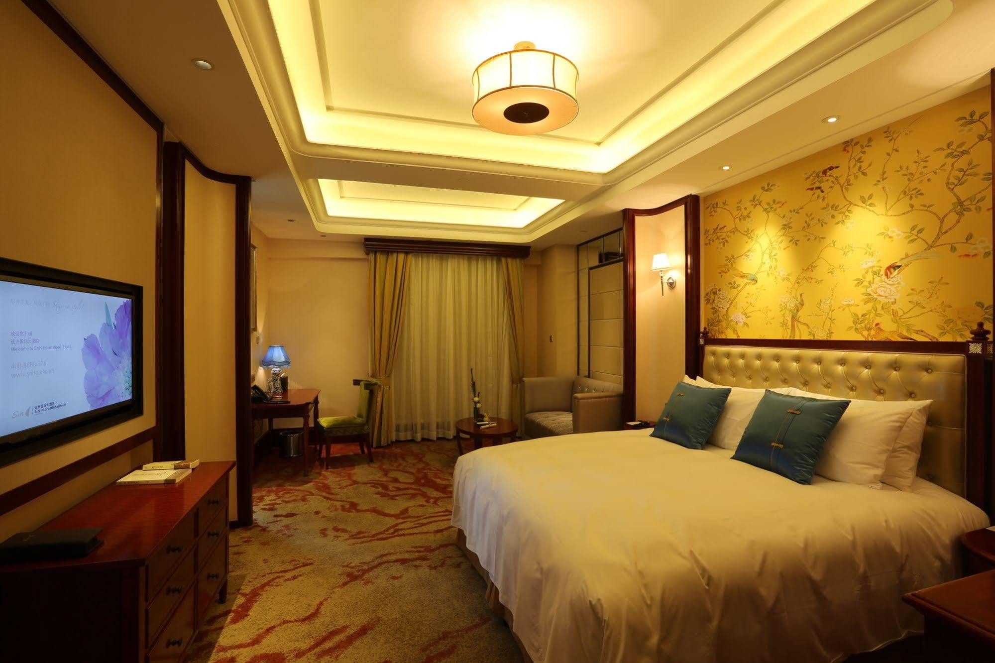 S&N Zhejiang Linhai International Hotel Dış mekan fotoğraf