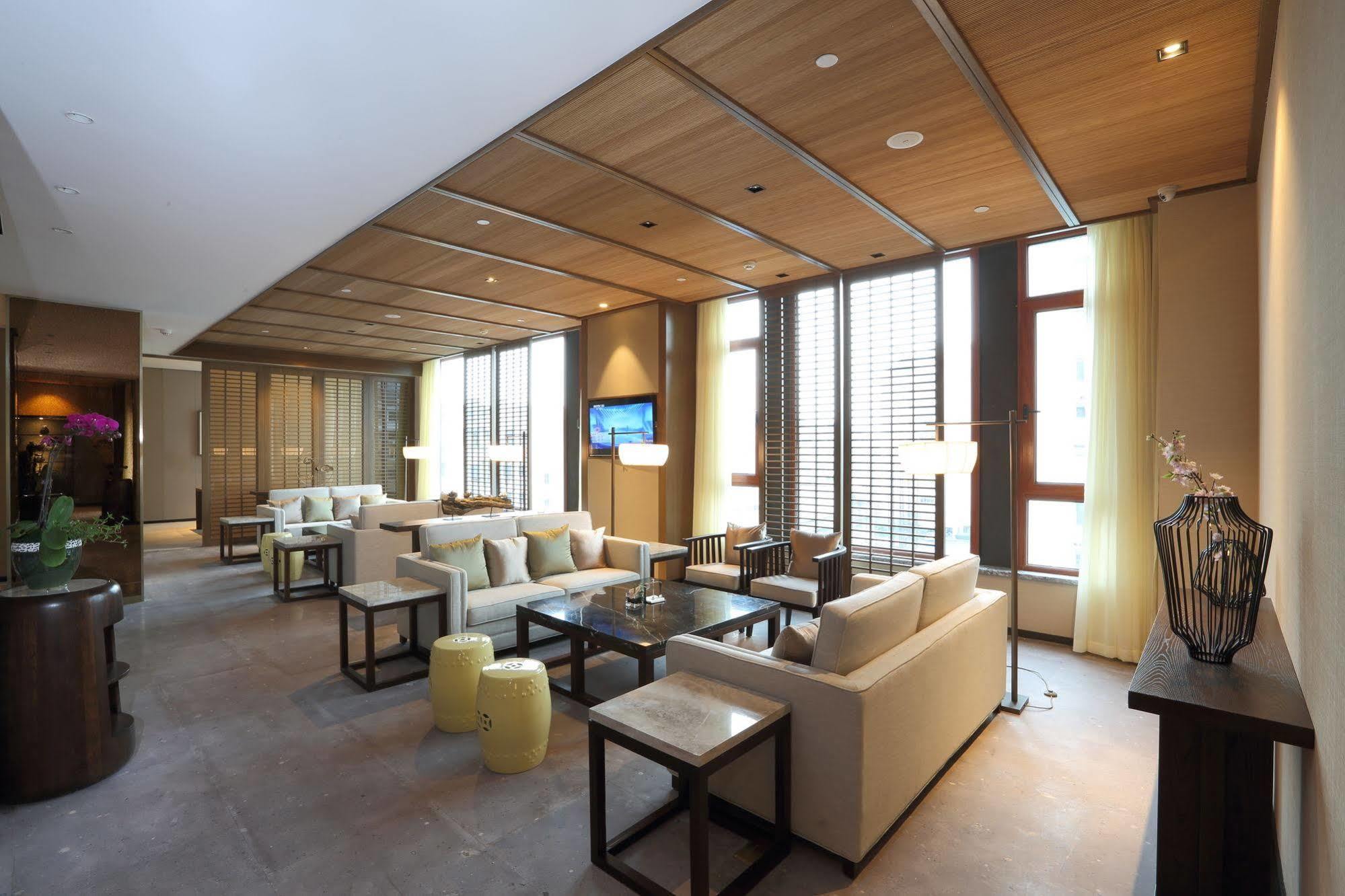 S&N Zhejiang Linhai International Hotel Dış mekan fotoğraf