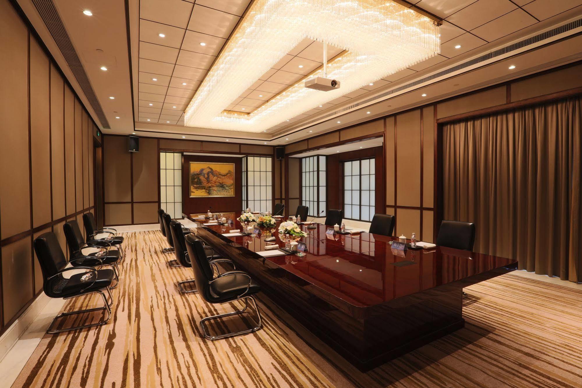 S&N Zhejiang Linhai International Hotel Dış mekan fotoğraf